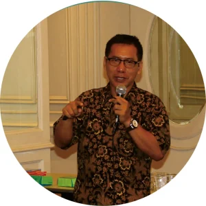 Adi M. Soekirno, S.Psi, MBA, CA, CBA, CHRP